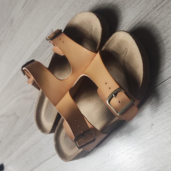 Cat & Jack Other - Cat & Jack Strappy Adjustable BirkinStock StyleSandals Girls Sz 13 Spring Slides